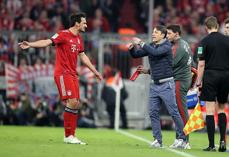 Das Verhältnis zwischen Mats Hummels (l.) und Niko Kovac soll schon seit Saisonbeginn angespannt gewesen sein.