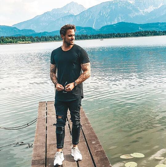"Notruf Hafenkante"-Star Marc Barthel liebt die Seen in den Bergen.