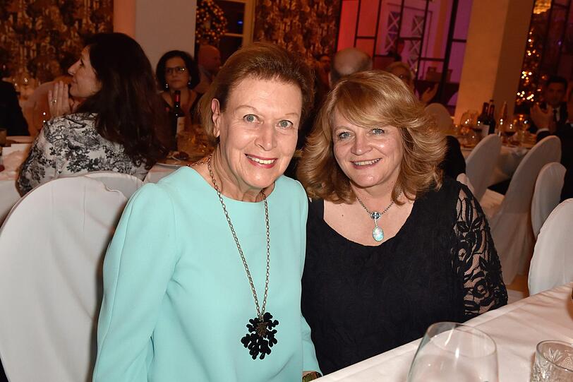 Evi Brandl und Alexandra Schörghuber.