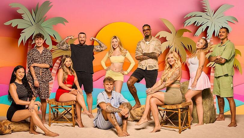 Staffel drei von "Good Luck Guys": Jessica Hnatyk, Noah Bibble, Gabriela Alves Rodriguez, Mischa Mayer, Julius Tkatschenko, Tamara Hinz, Germain Wolf, Anna Iffländer, Lina Westphal und Tim Kühnel (von links).