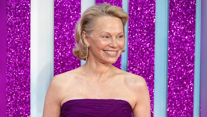 Pamela Anderson hat den No-Make-up-Look auf ein neues Level gehoben.