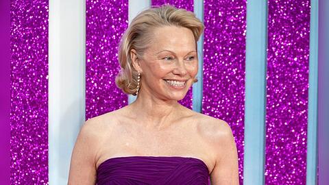 Pamela Anderson hat den No-Make-up-Look auf ein neues Level gehoben.