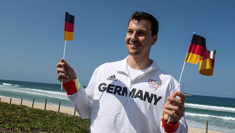 Auch Timo Boll ist am Sonntag das erste Mal im Einsatz. Auch Timo Boll ist am Sonntag das erste Mal im Einsatz.
