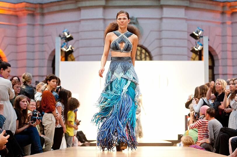In Berlin beginnt am Mittwoch die elfte Ausgabe der Fashion Week - sehen Sie hier die ersten Bilder von den Preview-Shows.