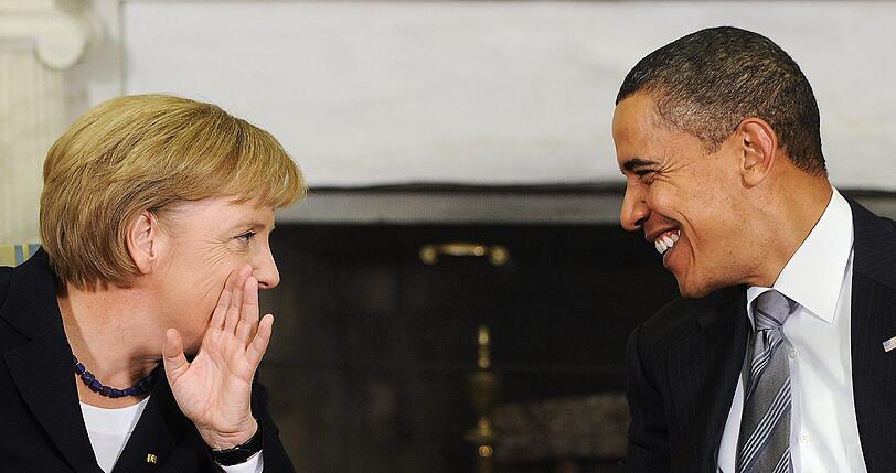Auch Bundeskanzlerin Angela Merkel übermittelte Obama ihre Geburtstags-Glückwünsche. Zwar nicht persönlich (wie hier 2009 im White House), aber per Telegramm.