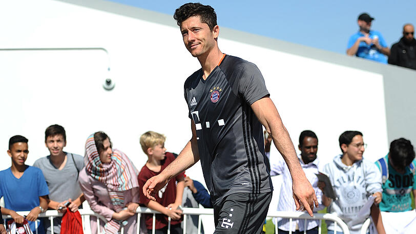 Die Bilder vom fünften Tag im Trainingslager des FC Bayern in Doha.