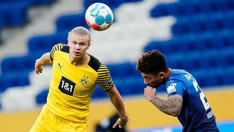 Erling Haaland (l) wird von internationalen Topclubs umworben.