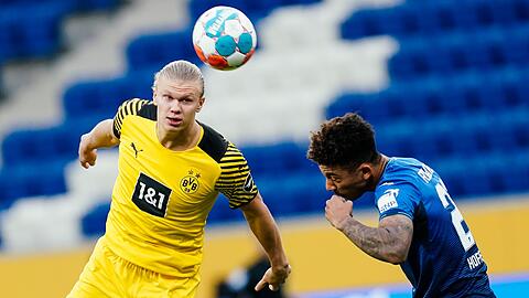 Erling Haaland (l) wird von internationalen Topclubs umworben.