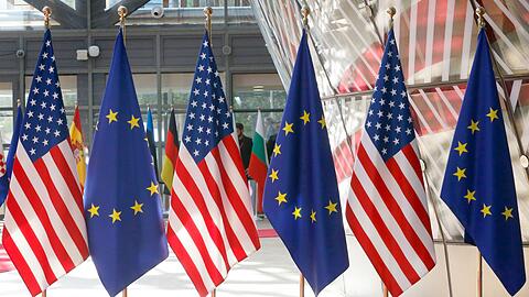 Im Zollstreit zwischen den USA und der EU ist keine schnelle Einigung in Sicht. (Symbolbild)