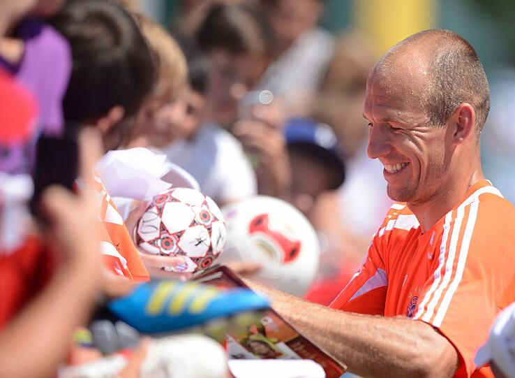 Gute Stimmung am Gardasee: Neue Bilder aus dem Trainingslager des FC Bayern.