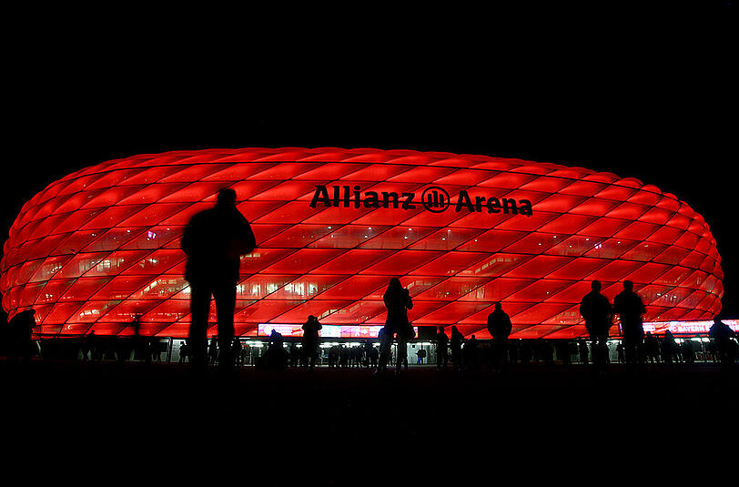 Platz 10 - Allianz Arena
Ort: München (Deutschland)
Plätze: 75.024
Teams: FC Bayern München, TSV 1860 München
Eröffnung: 30. Mai 2005