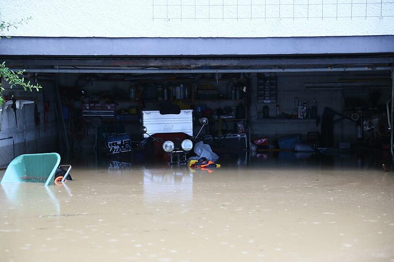 Inzwischen hat sich das Hochwasser zurückgezogen. Das Ausmaß der Katastrophe wird deutlich.