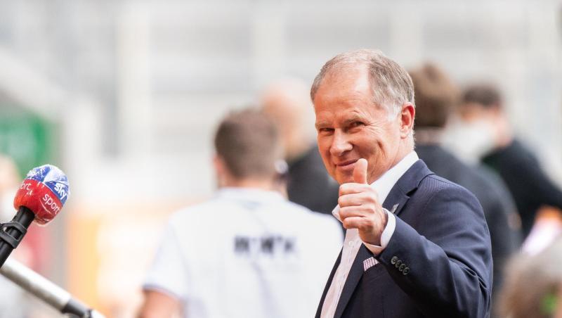 Manager Stefan Reuter.
