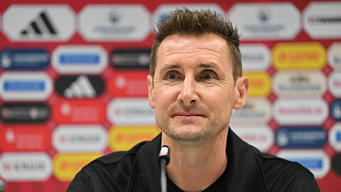 Trainer-Coup:  Ex-Nationalspieler Miroslav Klose übernimmt beim Zweitligisten 1. FC Nürnberg.