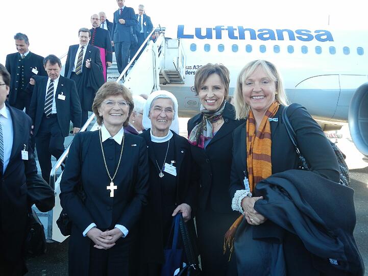 Eine bayerische Delegation besucht den Papst und gratuliert zum Geburtstag. Die AZ war für Sie in Rom. Die Bilder.