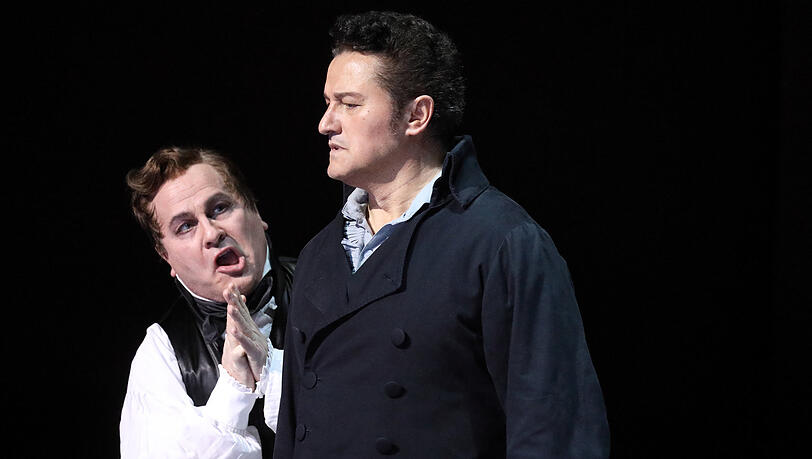 Piotr Beczala (rechts) mit Kevin Conners in Puccinis "Tosca".