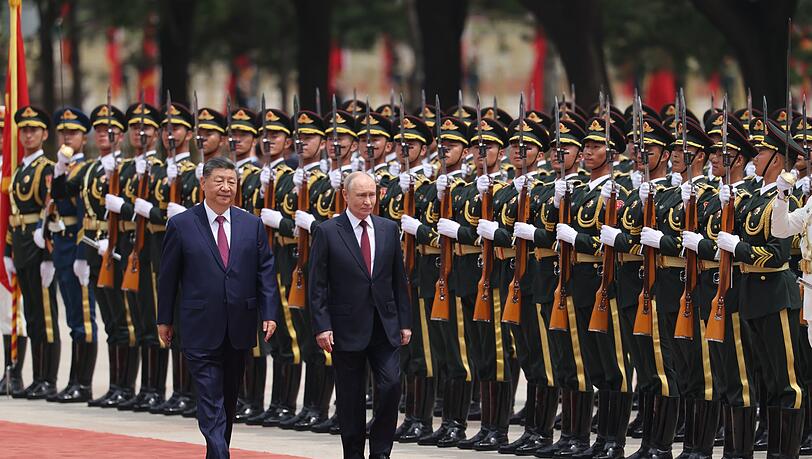 Kurz nach Donald Trump wird auch der russische Pr&auml;sident Wladimir Putin in Peking empfangen.