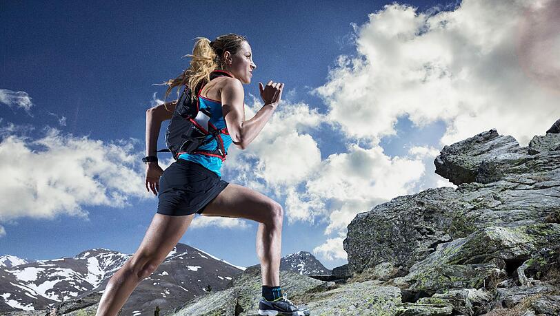 Wer’s kann, ist nicht nur schnell am Berg, sondern macht dabei wie Angelika Allmann (Team Dynafit Deutschland) auch noch eine gute Figur. Wer’s kann, ist nicht nur schnell am Berg, sondern macht dabei wie Angelika Allmann (Team Dynafit Deutschland) auch noch eine gute Figur.