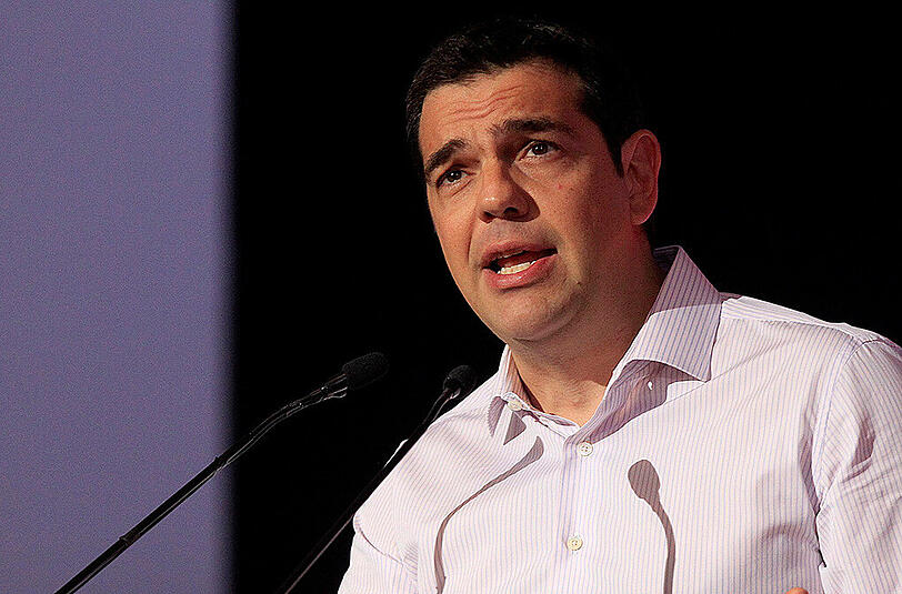 Griechenlands Ministerpräsident Alexis Tsipras spricht in Athen.