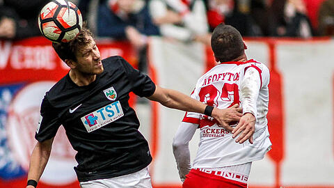 Von der Bayernliga in die Dritte Liga? Marco Raimondo-Metzger (li.) vom TSV 1860.