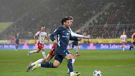 Der TSV 1860 um Kevin Volland zeigt einen schwachen Auftritt gegen Regensburg.