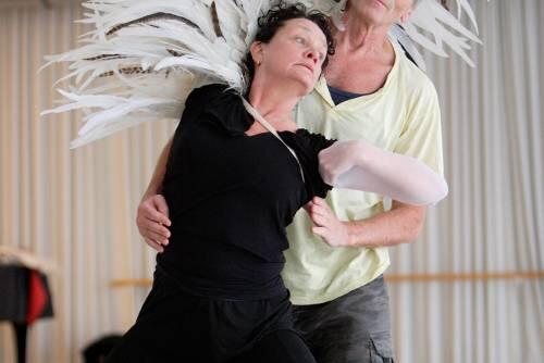 Sabine Kupferberg bei den Proben mit Partner Peter Jolesch.
