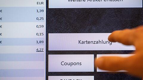 An Selbstbedienungskassen wird weit häufiger geklaut. (Symbolbild)