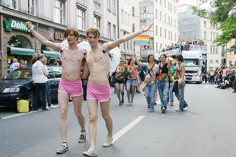 Sehen Sie hier die besten Bilder vom CSD in München.