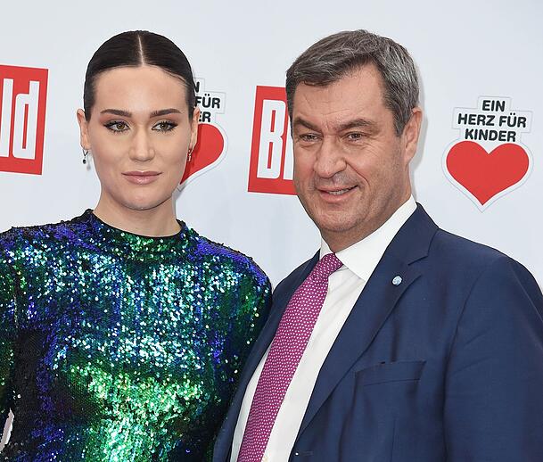 Markus Söder kam mit Tochter Gloria Burkandt zur Spendengala "Ein Herz für Kinder"