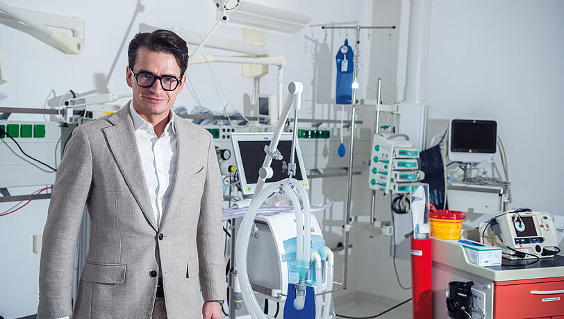 Aljoscha Lubos (34) ist Chef der Lubos-Kliniken in M&uuml;nchen und kandidiert als FDP-Mann f&uuml;r den Stadtrat.