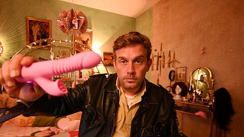 Sebastian Bezzel als Franz Eberhofer in einer Szene des Films "Kaiserschmarrndrama".