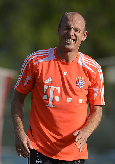 Den Donnerstagnachmittag gibt Trainer Heynckes seinen Spielern frei. Am Mittwoch mussten sie dafür bei strahlendem Sonnenschein ordentlich schwitzen - und nahmen's gelassen.