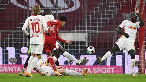 Der Wachmacher für den FC Bayern: Jamal Musiala trifft kurz nach seiner Einwechslung zum zwischenzeitlichen 1:1.