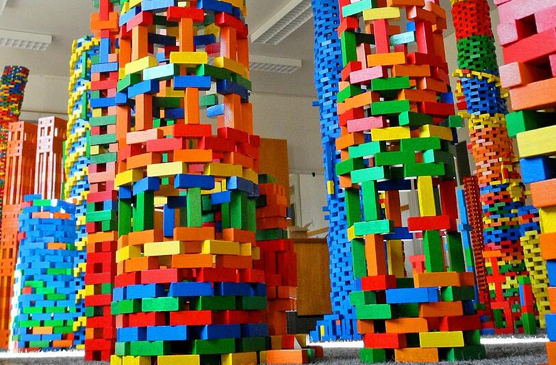 60.000 bunte Bauklötze erwarten die Besucher in der Pasinger Fabrik.