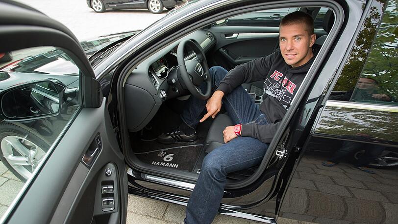 Steffen Hamanns neues Dienstfahrzeug - personalisiert. Steffen Hamanns neues Dienstfahrzeug - personalisiert.