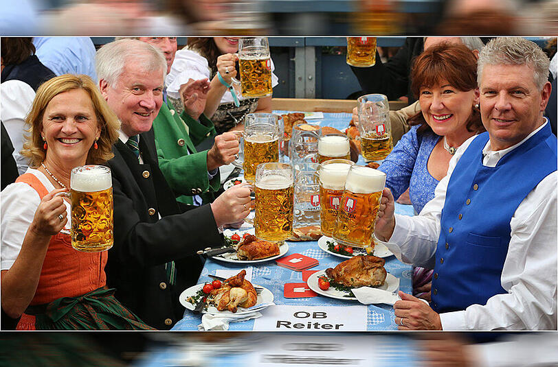 Horst Seehofer mit Frau Karin (l.) und Dieter Reiter mit Frau Petra