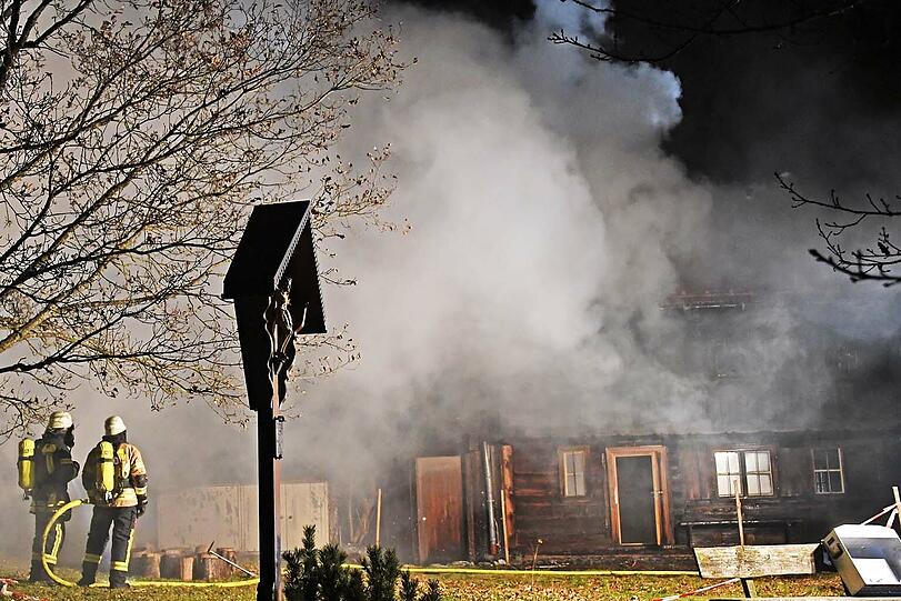 Das Feuer war im Haupthaus ausgebrochen...