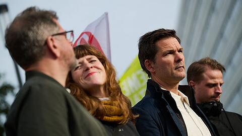 Gr&uuml;ne, Linke und SPD m&uuml;ssen bei ihren Sondierungsgespr&auml;chen noch einige H&uuml;rden nehmen.