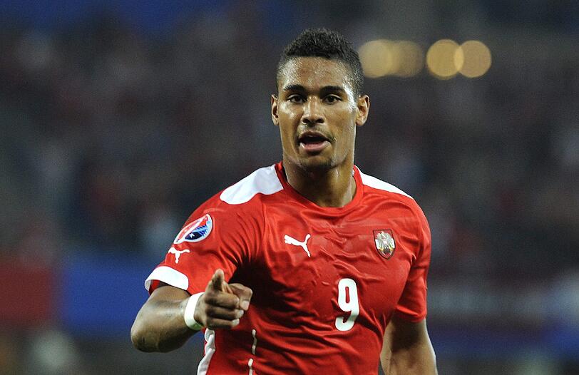 Die österreichische Nationalmannschaft feierte in Russland am Sonntag einen 1:0-Auswärtssieg. Damit festigt das Team von Marcel Koller den ersten Platz der Gruppe G mit 16 Punkten. Löwen-Stürmer Rubin Okotie wurde in der 75. Minute eingewechselt.