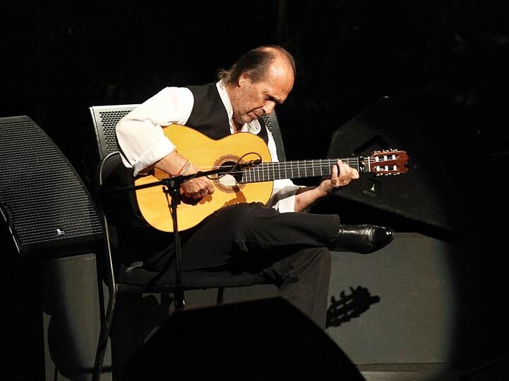 Der spanische Stargitarrist Paco de Lucia 2013 in Mexiko-Stadt.
