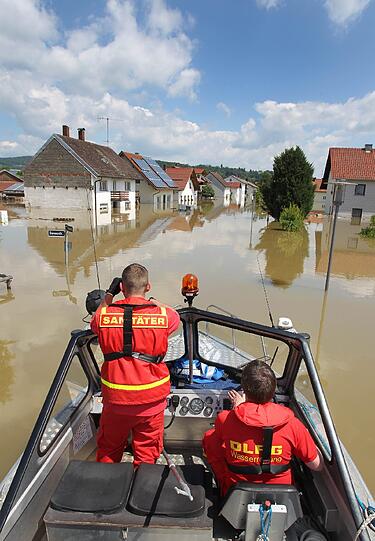 Aktuelle Fotos vom Hochwasser in Deggendorf: Fotos von der Flut.