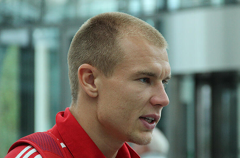 Holger Badstuber vor dem Abflug des FC Bayern in die USA am Mittwoch.