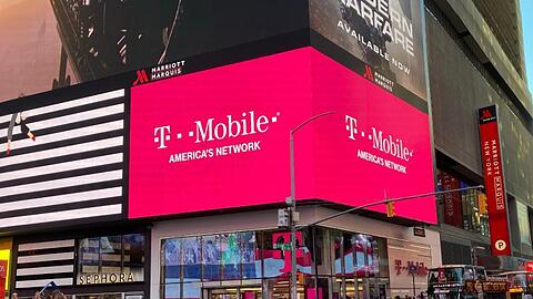 Eine Filiale des Mobilfunkproviders T-Mobile US am Times Square in New York.