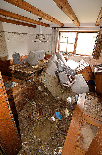 Bevor das Hochwasser kam, war das hier ein Esszimmer.