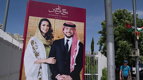 Prinz Hussein bin Abdullah II. hatte seine Verlobung mit Radschwa Al Saif im August bekanntgegeben.