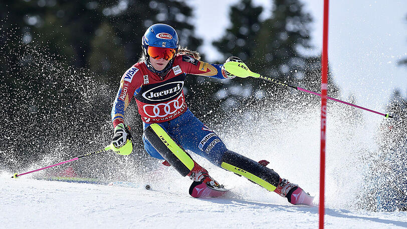 In ihrer Paradedisziplin Slalom hat Shiffrin zum vierten Mal den Weltcup gewonnen.