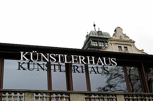 Im Künstlerhaus wird ein Menü inklusiver Weine für 59 Euro aufgetischt.