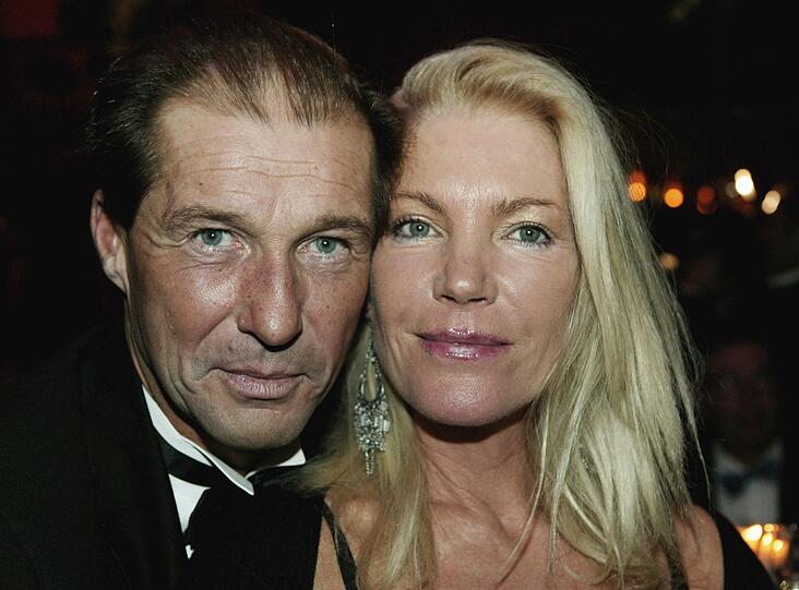 Seit 2000 ist Michael Lesch mit seiner Frau Christina verheiratet. Seit 2000 ist Michael Lesch mit seiner Frau Christina verheiratet.