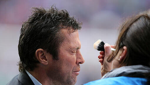 Lothar Matthäus: Experte beim TV-Sender Sky. Lothar Matthäus: Experte beim TV-Sender Sky.