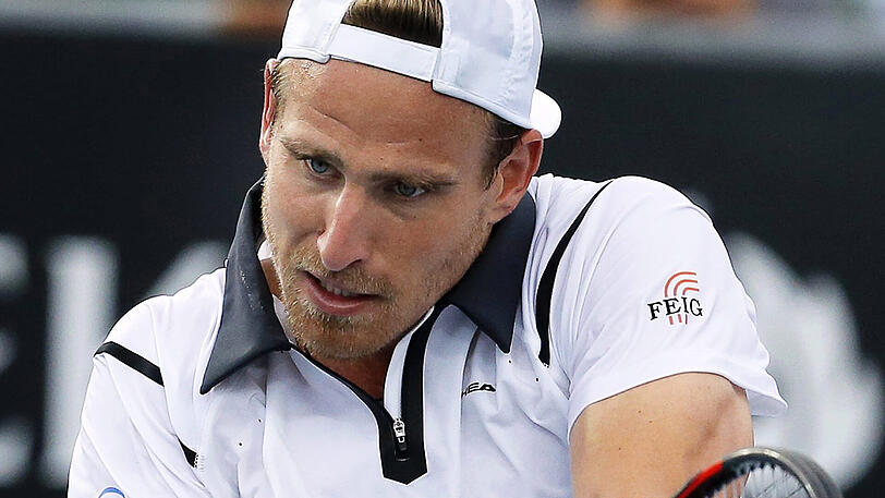 Der Münchner Peter Gojowczyk besiegte zum Auftakt der "Hall of Fame Championships" den amerikanischen Qualifikanten Thai-Son Kwiatkowski.